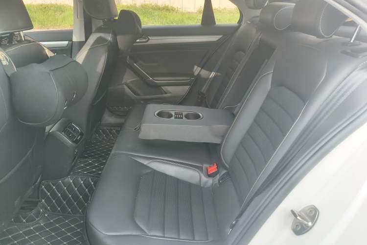 Used Volkswagen Lamando 2021 Revised Version 280TSI DSG Comfort Edition Left Rear Seat