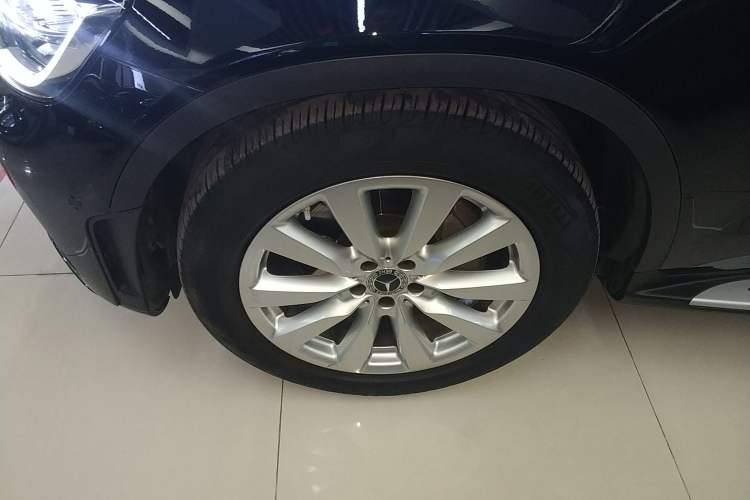 Used Mercedes-Benz GLC Coupe 2020 GLC 260 4MATIC Coupe SUV Left Front Wheel Hub