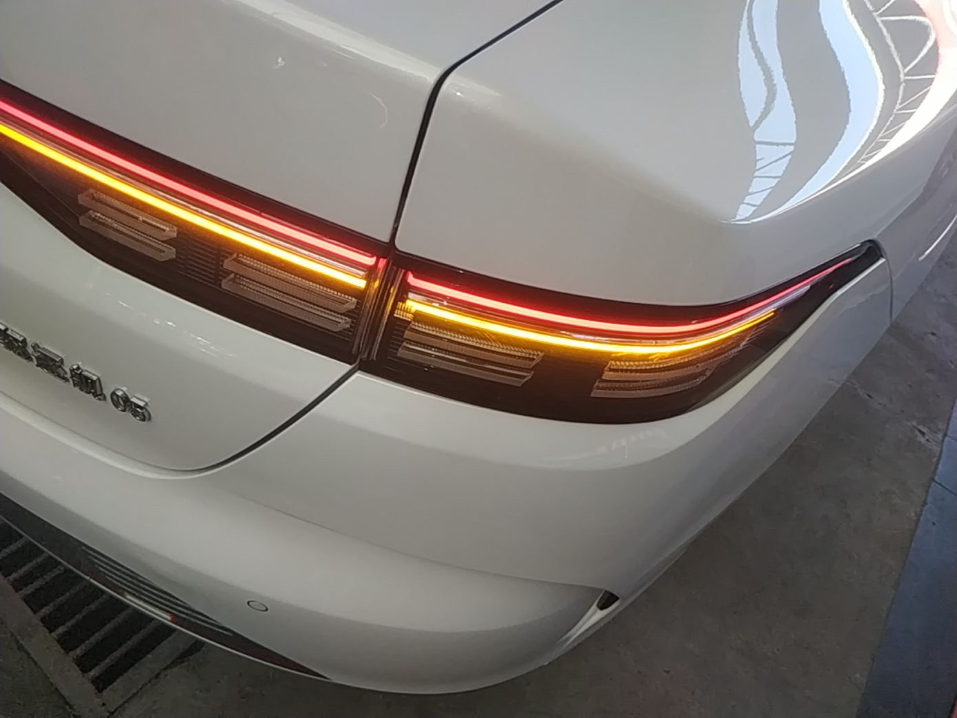 BYD Destroyer 05 2024 HONOR Edition DM-i 55KM Luxury Model — снимка 9