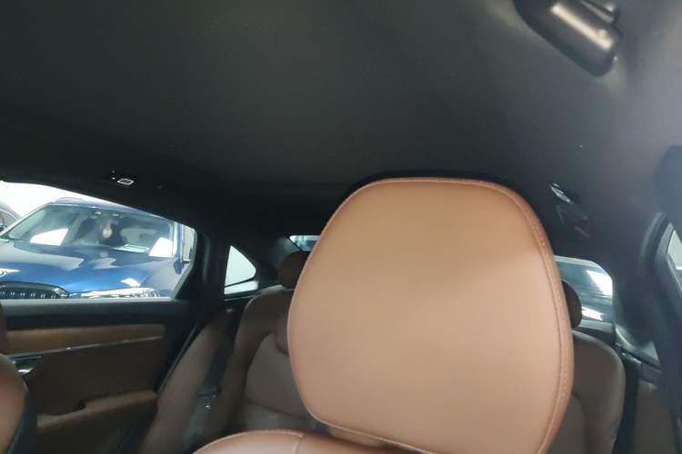 Used Volvo S90 2022 B5 Zhiyi Luxury Edition Headliner