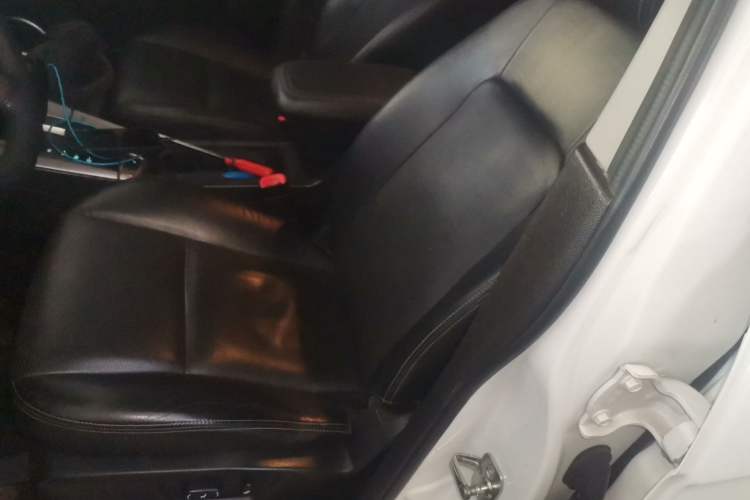 Used Chevrolet Captiva 2014 2.4L 4x4 Flagship Edition 7 Seats