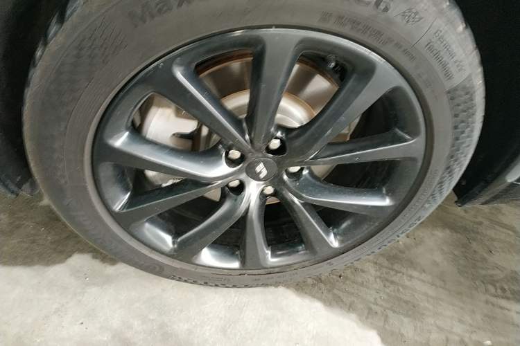 Used Li Auto ONE 2020 Range-Extended 7-Seater Version
