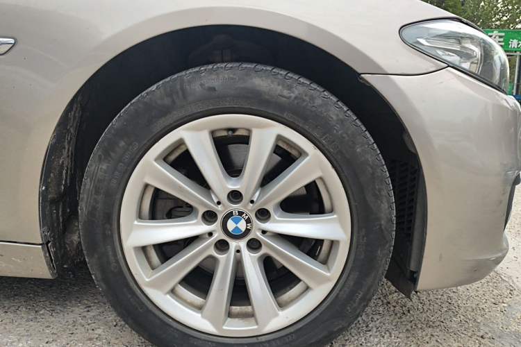 Used BMW 5 Series 2017 520Li Elegant Edition
