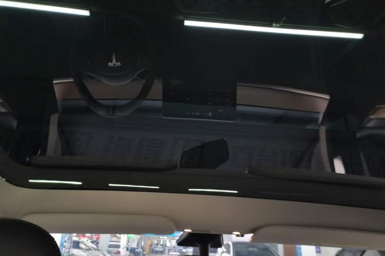 Used Tesla Model Y 2021 Long-Range All-Wheel-Drive Version