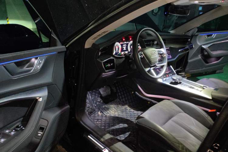 Used Audi A7L 2024 45 TFSI Luxury Edition
