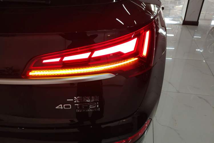 Used Audi Q5L 2022 40T Fashionable and Dynamic Model