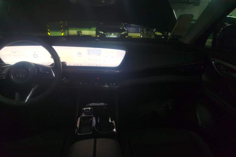 Used Buick Envision 2025 25T Entry-Grade Platinum Edition