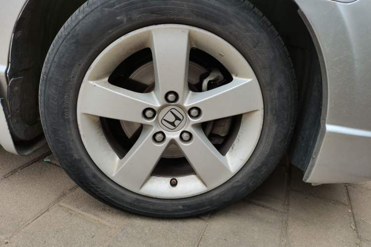 Used Honda Civic 2009 1.8L Automatic Classic Edition Right Front Wheel Hub