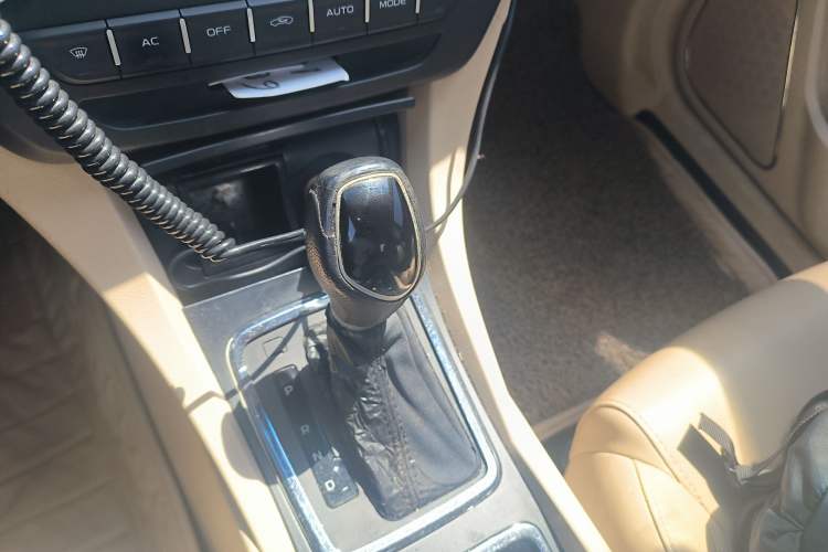 Used Geely Auto Emgrand 2017 Sedan Million Edition 1.5L CVT Luxury Model