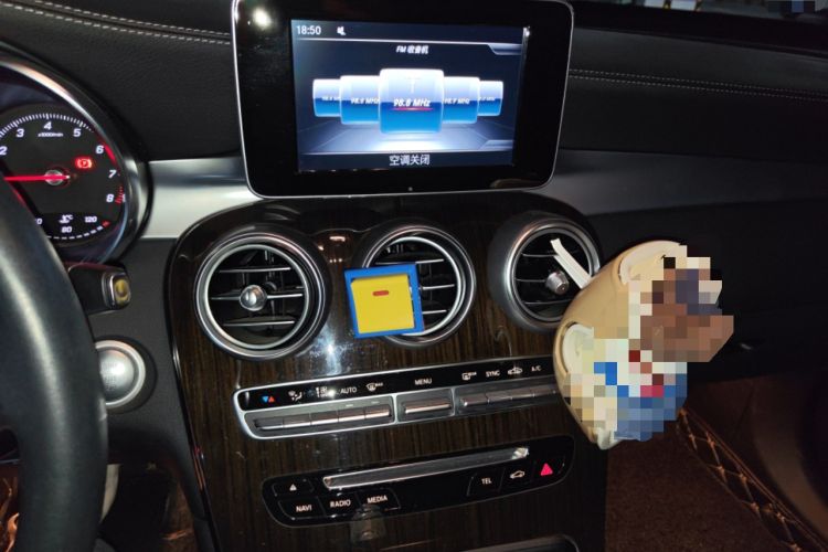 Used Mercedes-Benz GLC 2018 Facelift GLC 260 4MATIC Luxury Edition
