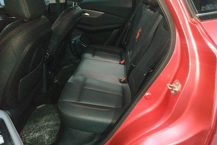 Used FORTHING T5 EVO 2021 1.5TD DCT Diamond Edition
