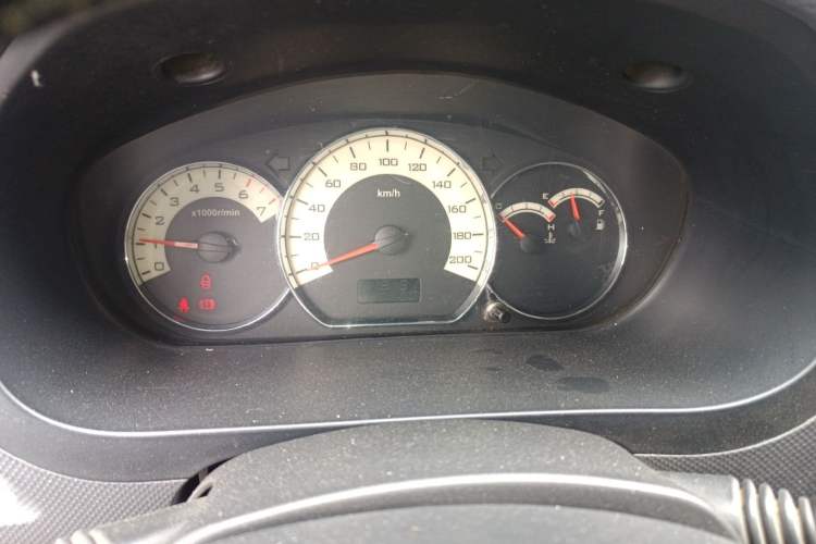 Used Wuling Hongguang 2014 1.2L S Comfort Model China IV