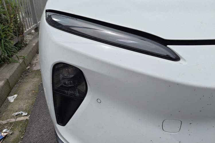 Used Nio ET5T 2023 100kWh Touring Right Front Headlight