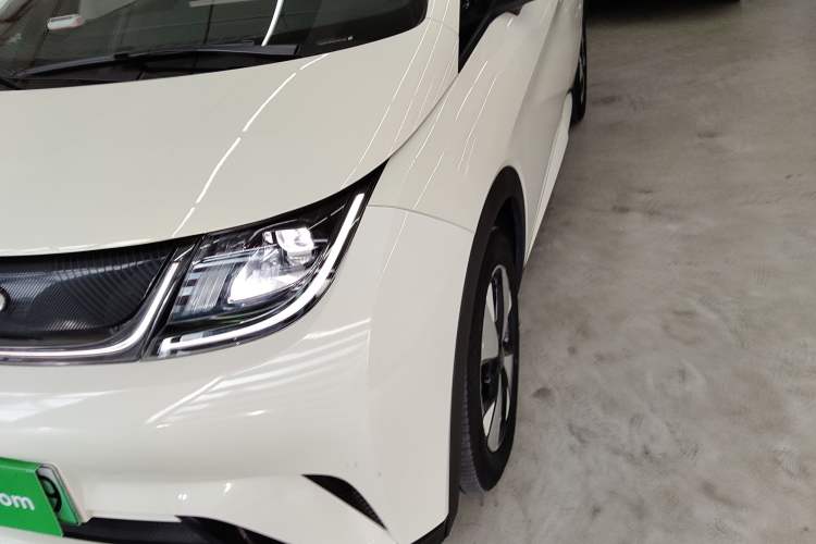 Used BYD Dolphin 2023 420 km Fashion Edition
