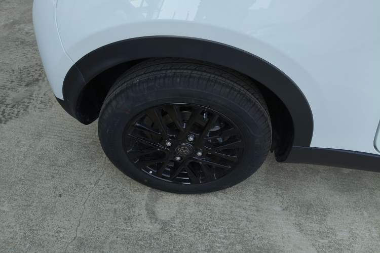 Used Chery Little Ant 2026 Model 271km True Love Version Right Rear Wheel Hub