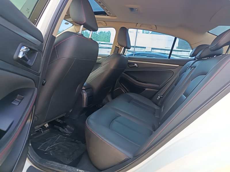 Used Bestune B70 2014 2.0L automatic luxury version — 16