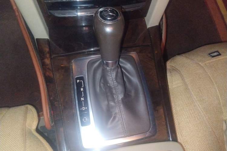 Used Mercedes-Benz E-Class 2011 E 200 L CGI Elegant Model