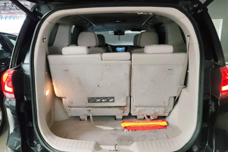 Used GAC Trumpchi M8 2018 320T Luxury Edition Trunk