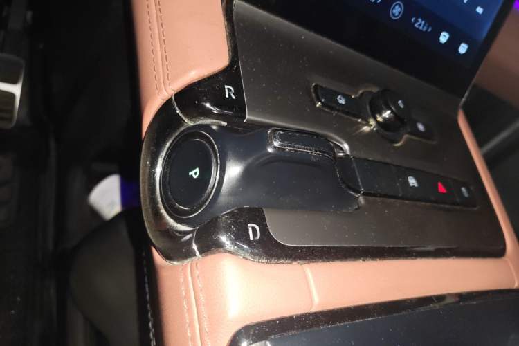 Used Nio EC6 2020 430 km Sport Version Gear Lever