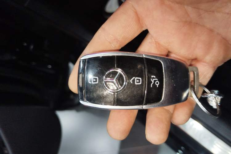 Used Mercedes-Benz E-Class 2023 Restyled E 300 L Sporty and Stylish Edition
