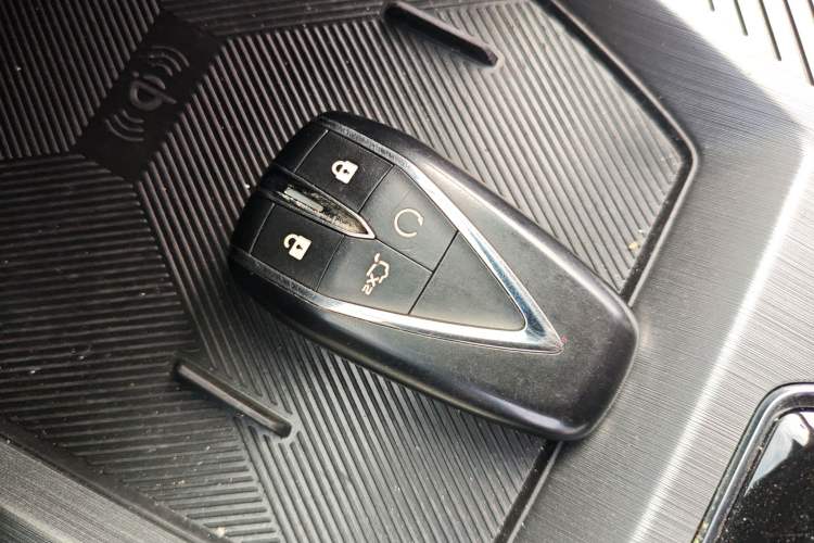 Used Oshan Z6 2023 Blue Whale 1.5T DCT Smart Edition