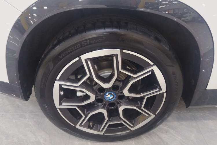 Used BMW iX1 2023 eDrive25L X Design Package