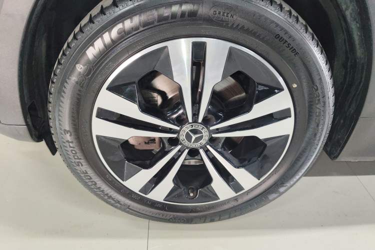 Used Mercedes-Benz GLB 2024 GLB 200 Dynamic Edition Exterior 4