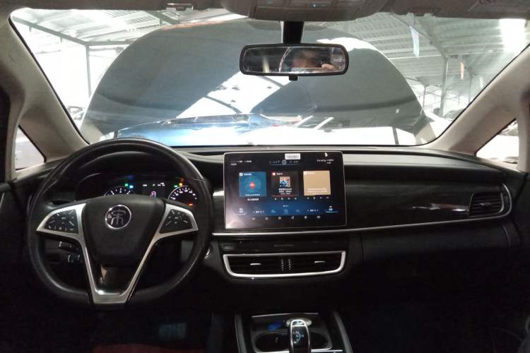 Used BYD Song MAX 2019 1.5T Automatic Smart Connect Prestige Model 6 Seats China VI Standard