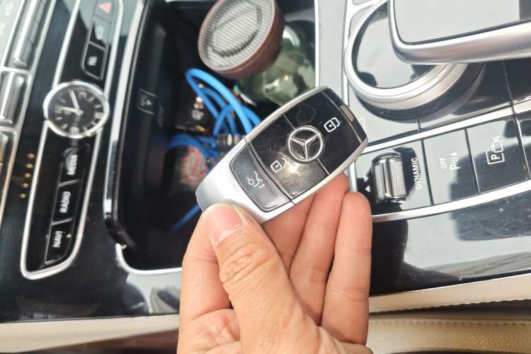 Used Mercedes-Benz E-Class 2016 E 300 L Stylish Model
