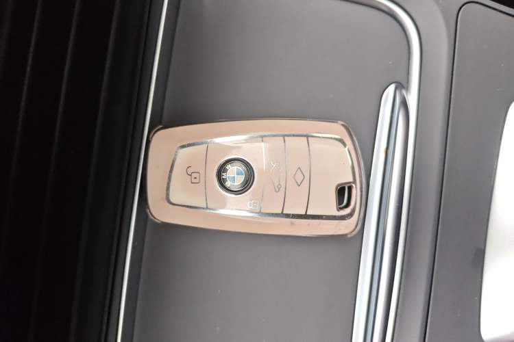 Used BMW 3 Series 2017 320Li Fashion Model
