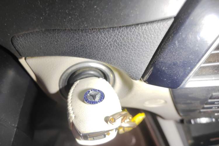 Used Mercedes-Benz C-Class 2013 C 180 Classic Grand Edition