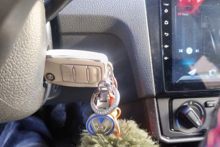 Used Volkswagen Santana 2019 1.5L Manual Fashion Edition China VI Standard Vehicle Key