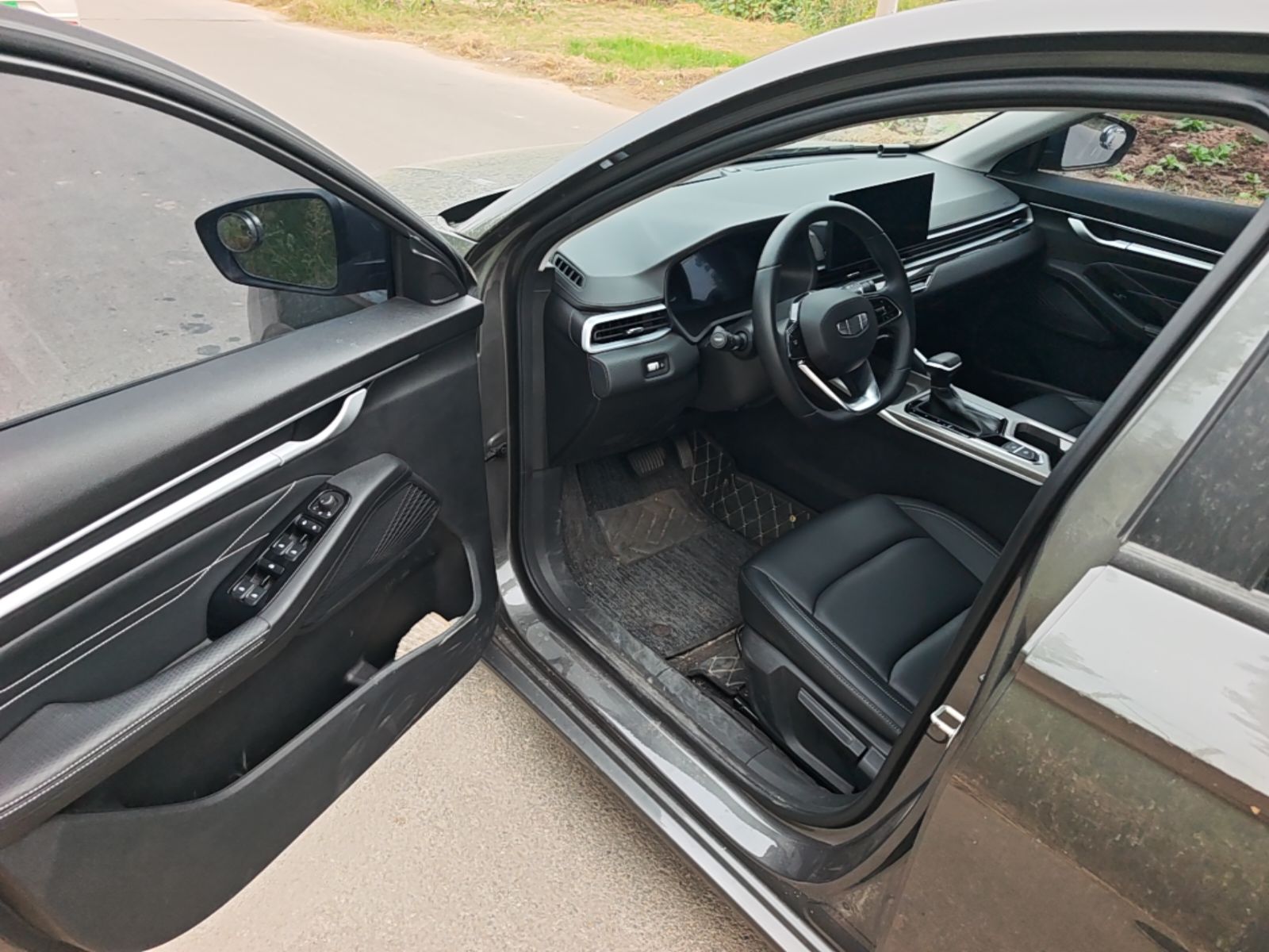 Geely Auto Emgrand 2025 4th Generation 1.5L CVT Longteng Edition — снимка 18