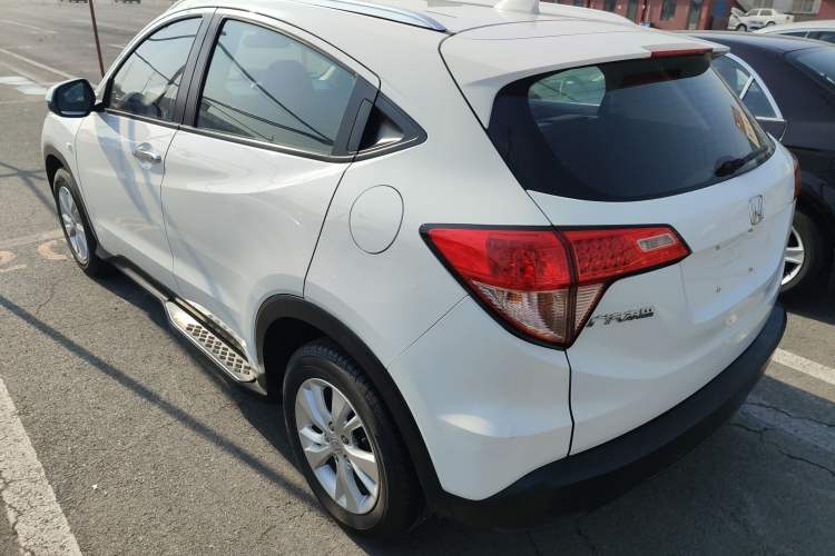 Used Honda Vezel 2015 1.8L CVT 2WD Elite Model