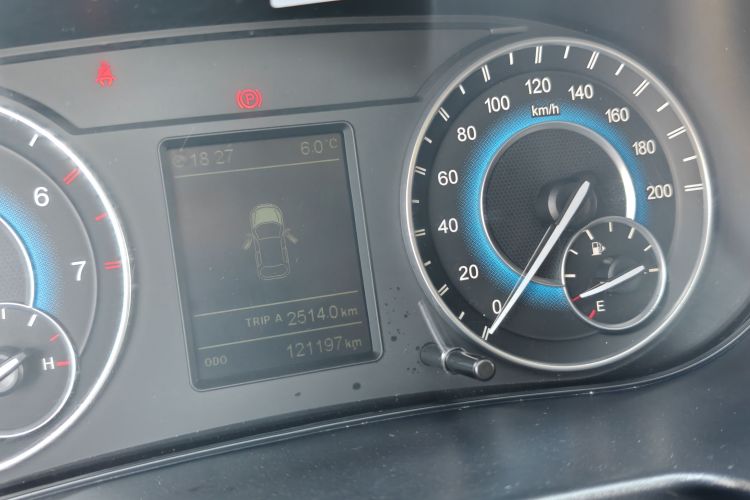 Used Dongfeng Fengon S560 2018 1.8L Manual Urban Model 7 Seats