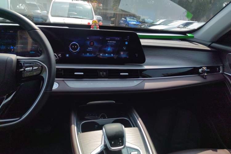 Used Chery Tiggo 8 PRO 2022 390T Two-Wheel Drive Vast Edition 5 Seats