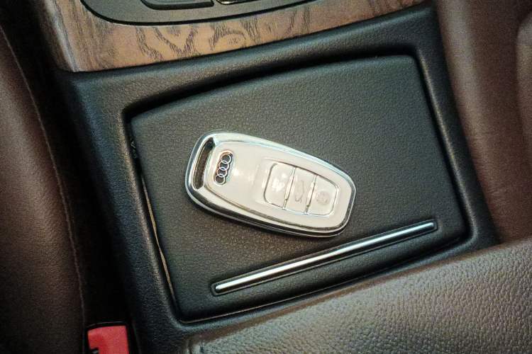 Used Audi A6L 2018 30th Anniversary Edition 45 TFSI quattro Sport model
