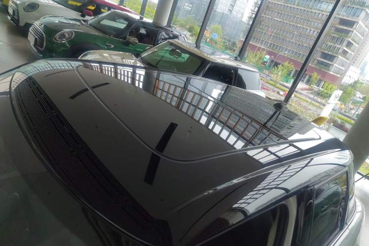 Used MINI 2023 Updated 1.5T COOPER Artist Five-Door Edition Roof