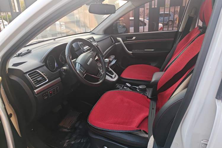 Used Haval H6 2015 Sport Edition 1.5T Automatic Two-Wheel Drive Luxury Model Left Front Seat