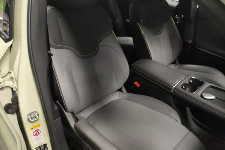 Used CHANGAN NEVO Q05 2026 Model 506 Max Right Front Seat