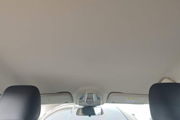 Used Wuling Xingguang 2023 70 Standard Edition Headliner
