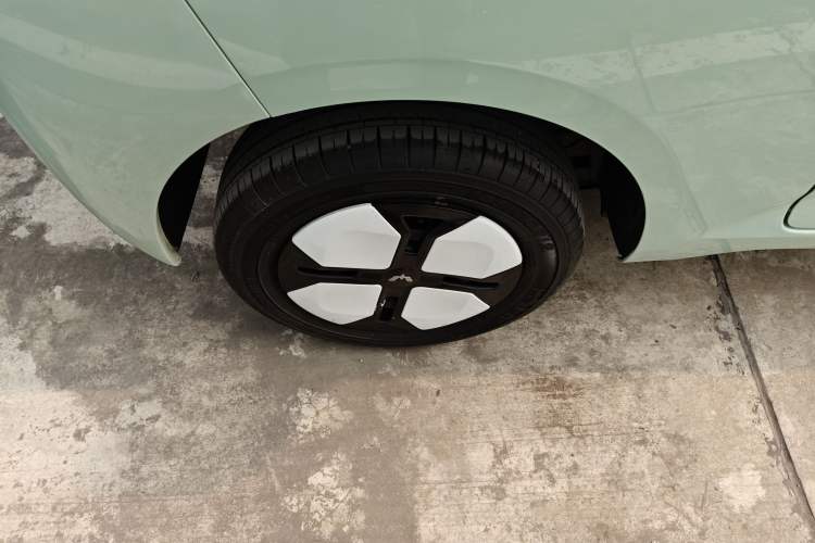 Used Wuling Hongguang MINIEV 2024 3rd Generation 215km Advanced Version