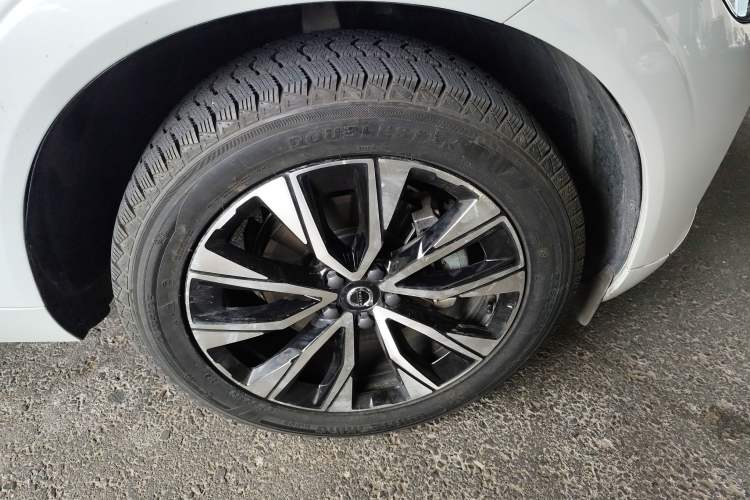 Used Volvo XC60 2023 B5 4x4 Smart Luxury Edition