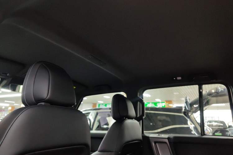 Used iCAR V23 2025 401 Two-Wheel Drive Advanced Edition Headliner