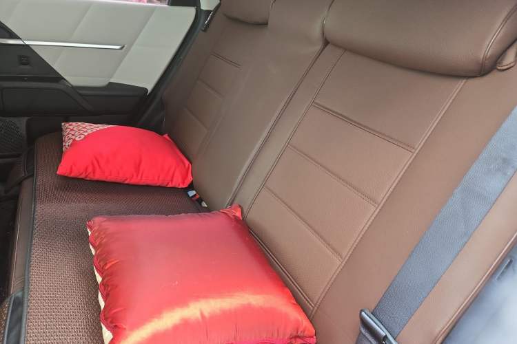 Used Hyundai ix35 2023 Musso 2.0L Flagship Edition TOP
