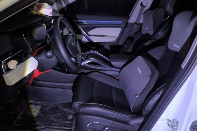 Used Geely Auto Emgrand X7 Sport 2022 Boyue X 1.8TD DCT ZhiZun Edition Left Front Seat