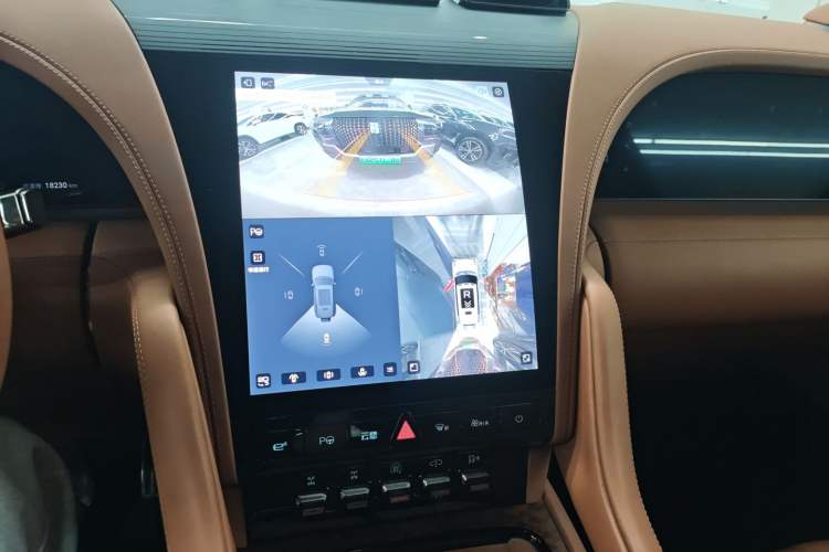 Used Yangwang U8 2023 Luxury Edition
