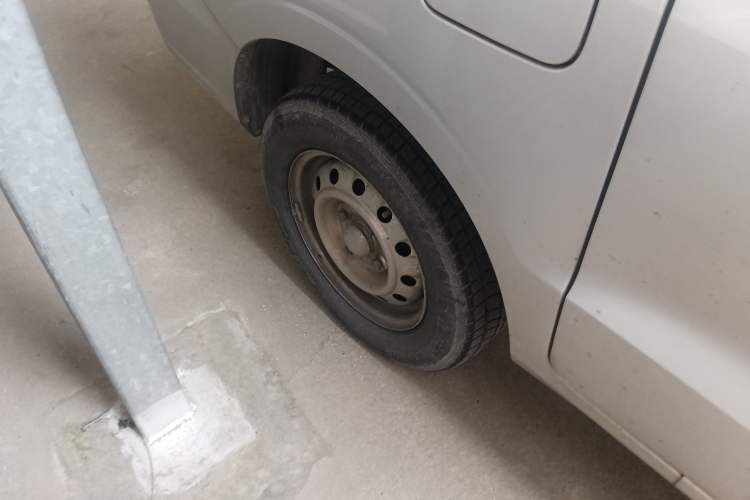 Used Wuling Hongguang V 2022 1.5L Jingqu Edition Electric-Assist LAR