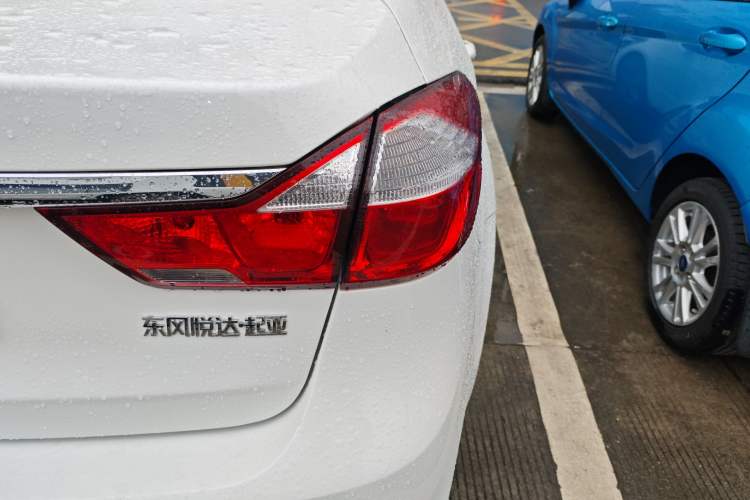 Used Kia K3 2017 1.6L Automatic 15th Anniversary Special Edition GLS Right Rear Taillight