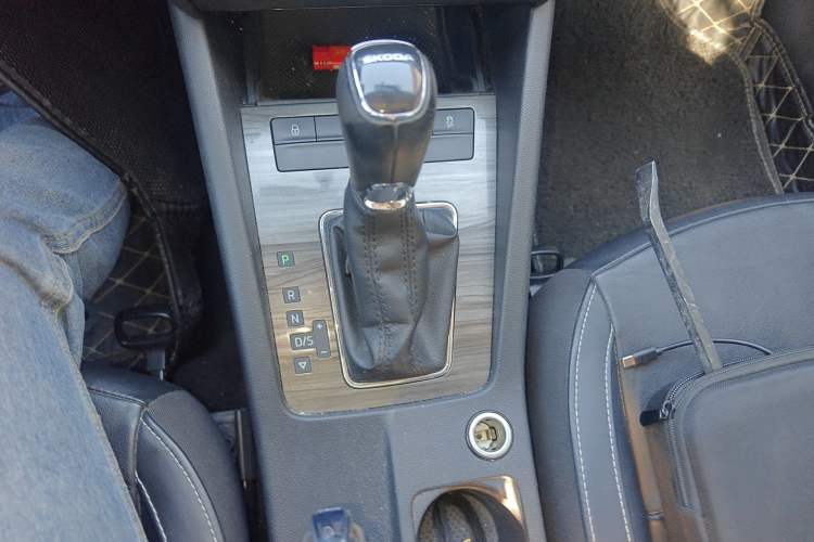 Used Skoda Octavia 2016 1.6L Automatic Smart Drive Edition